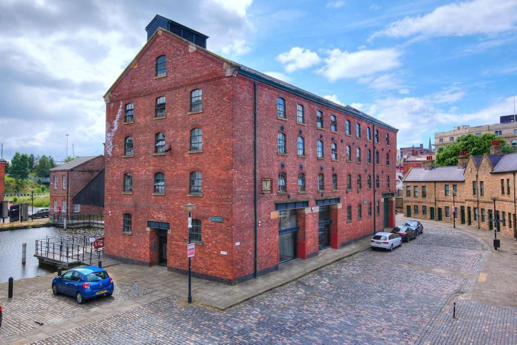 Beautiful 1-Bed Apartment In Grade Listed Warehouse - Victoria Quays, Sheffield City Centre, Free Parking, Pet Friendly, Netflix Exteriér fotografie